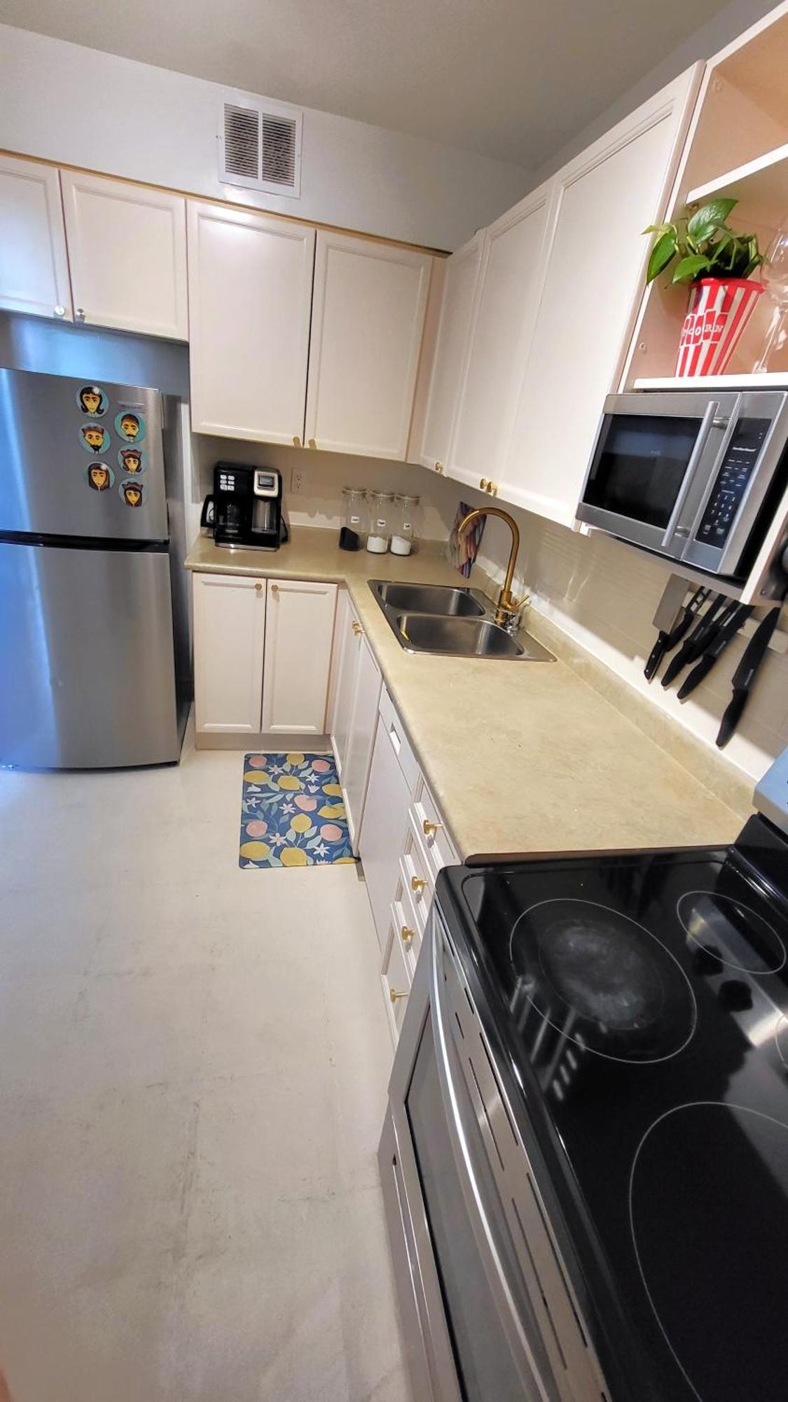Apartament Downtown Gem By The Subway Toronto Zewnętrze zdjęcie